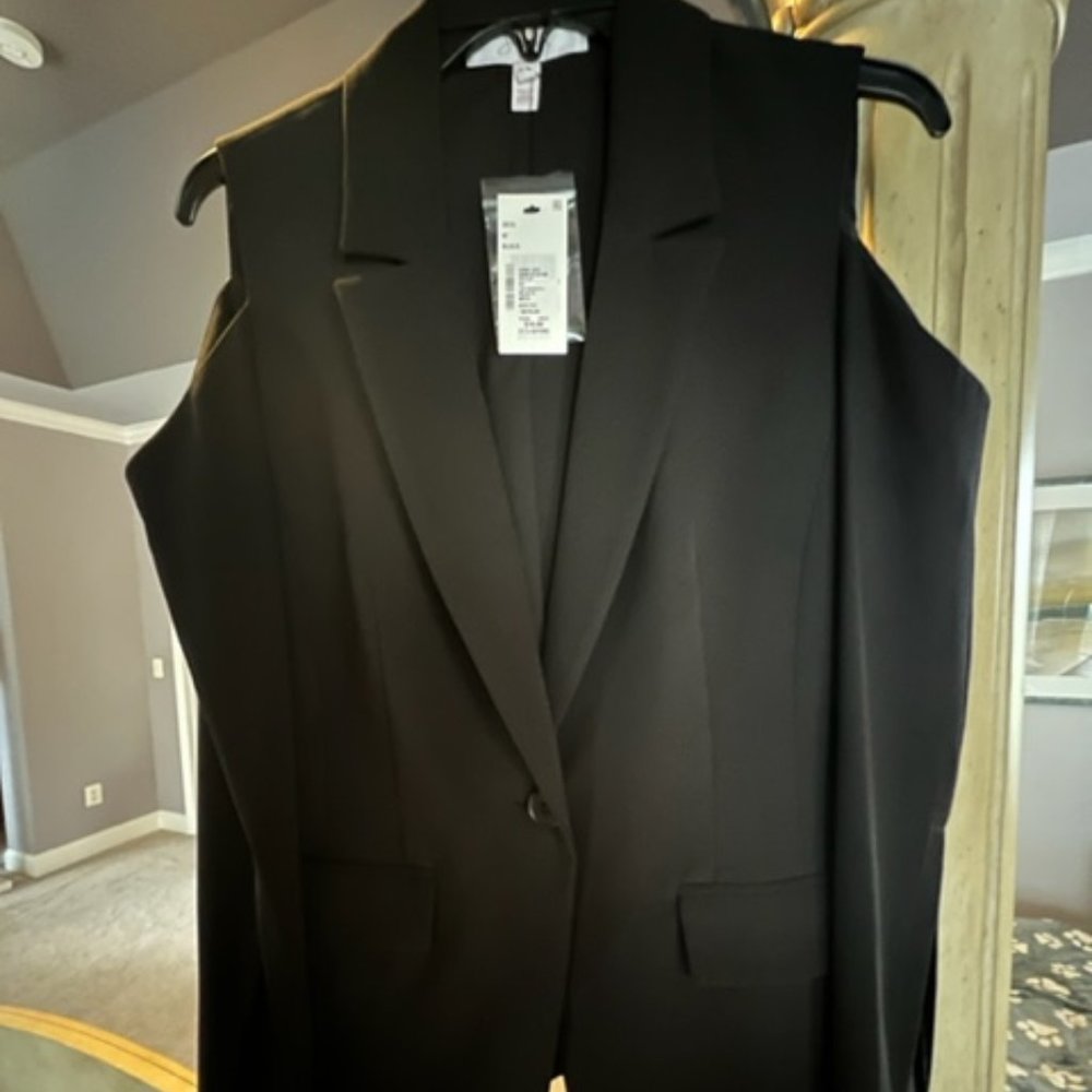 Scripted Cold Shoulder wide arm slit sleeves jacket